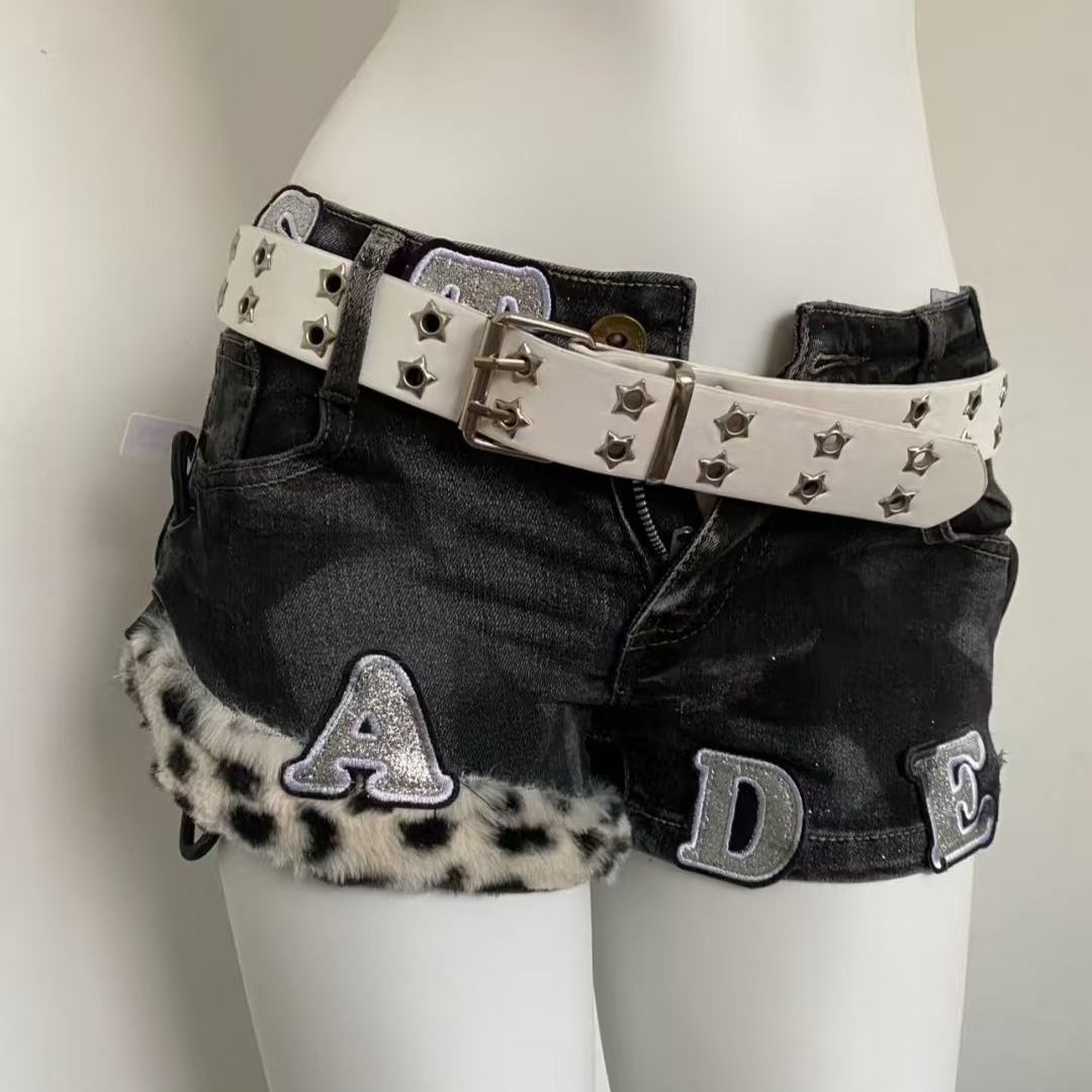 Street Fashion Harajuku - Y2k Embroidered Patch Denim Shorts Woman